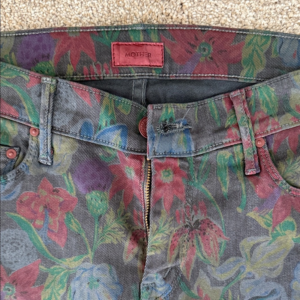 Floral Patterned Pants by MOTHER - Picture 3 of 4